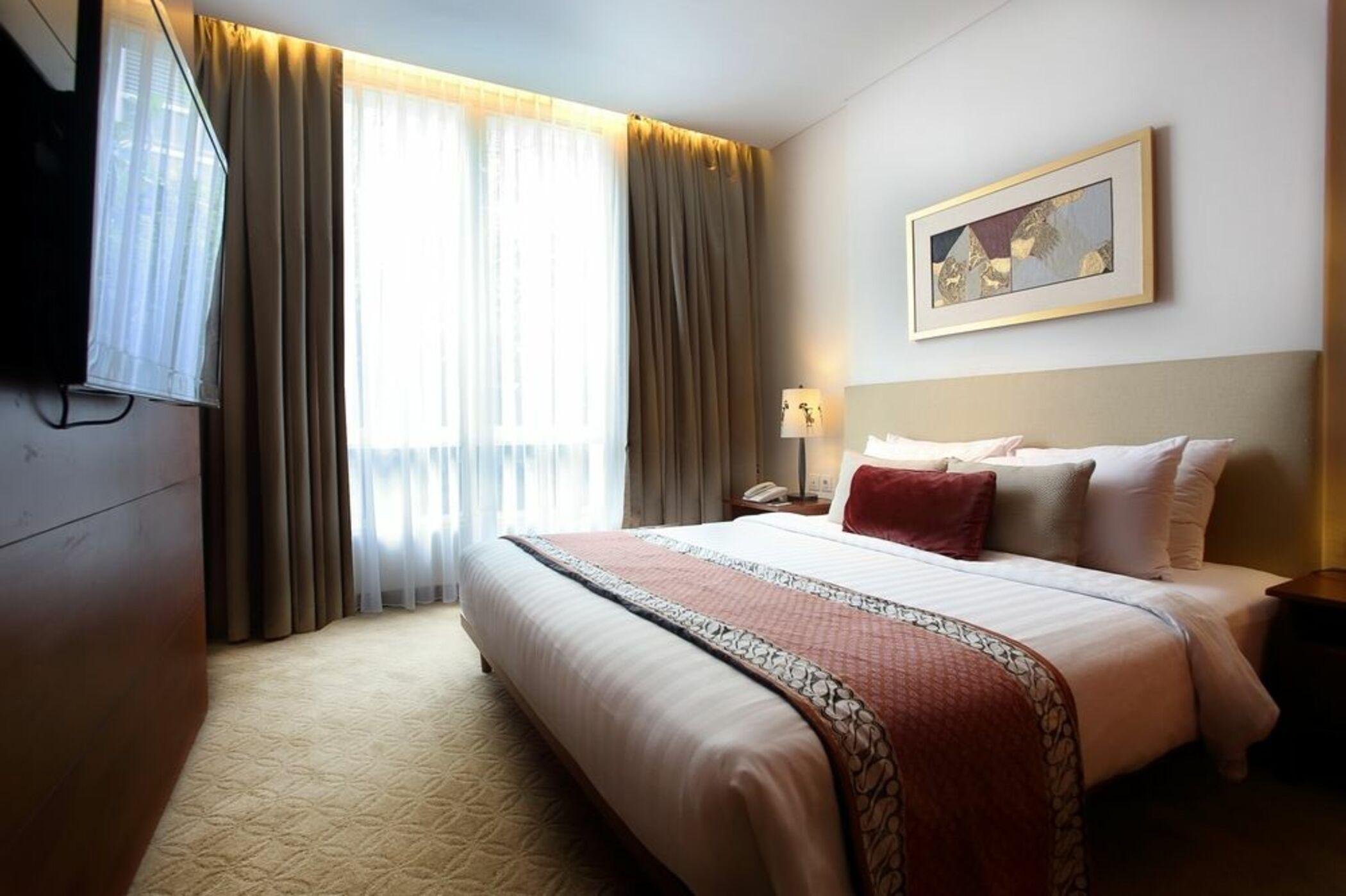 Jambuluwuk Malioboro Hotel Yogyakarta Eksteriør billede Deluxe Room